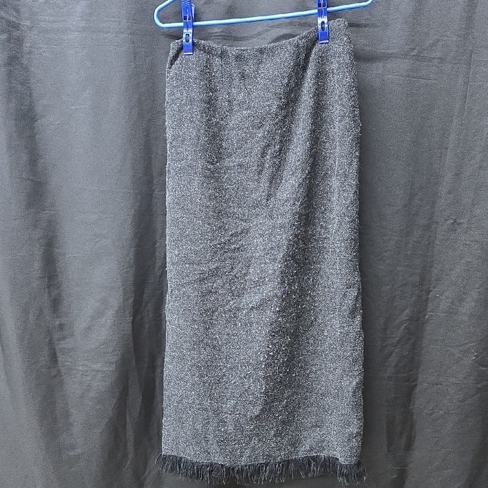 Elegant Women's Black Midi Skirt